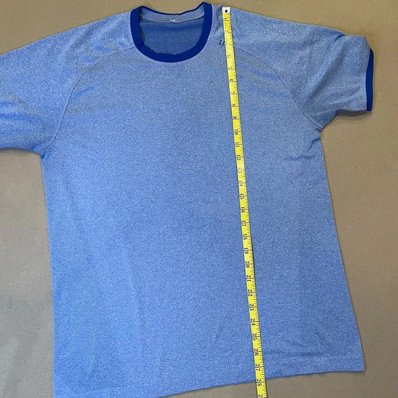 Lululemon Mens Short Sleeve Tee Size Large - Picture 9 of 9